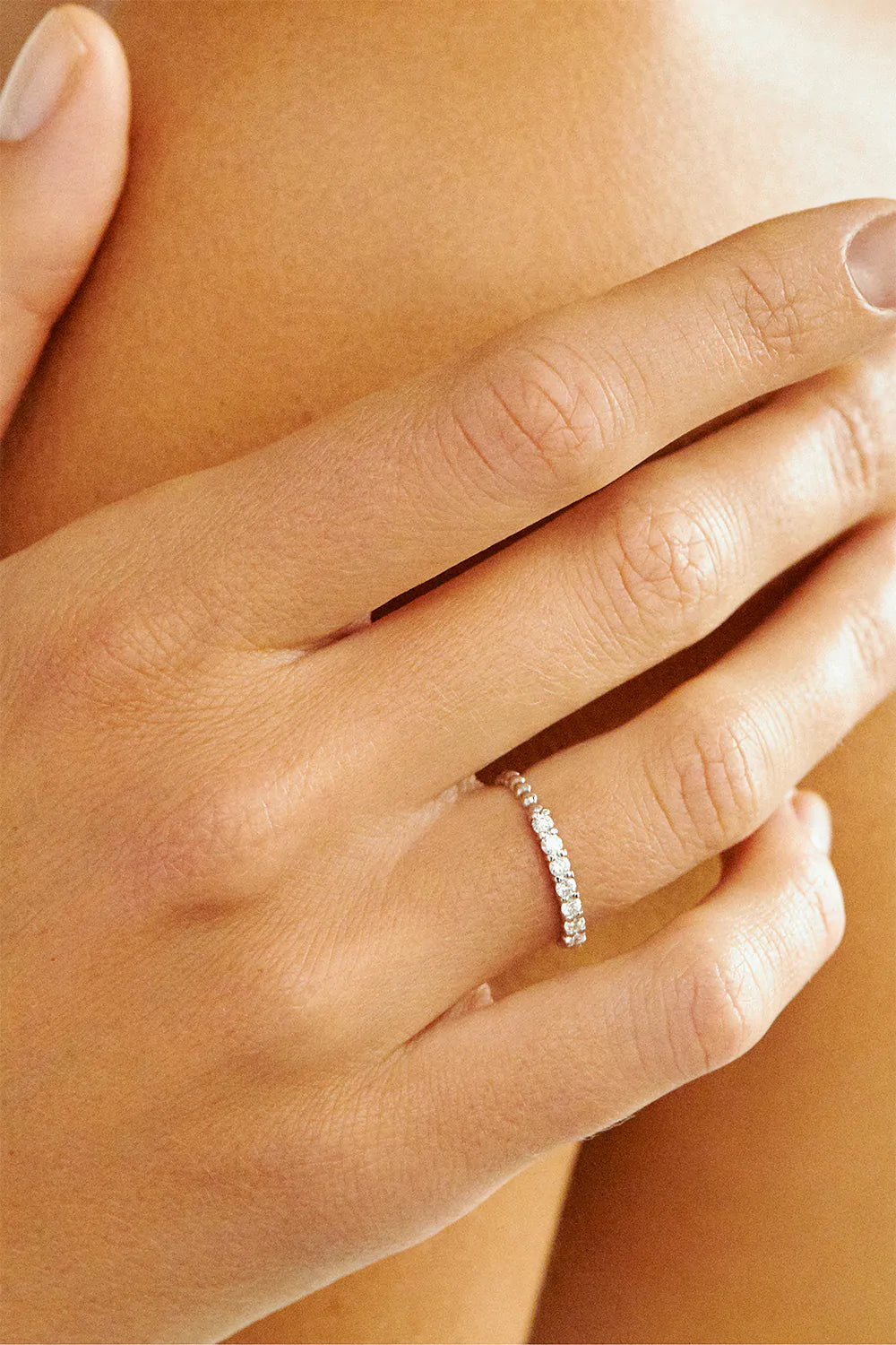 Ball ring, 7 diamonds
