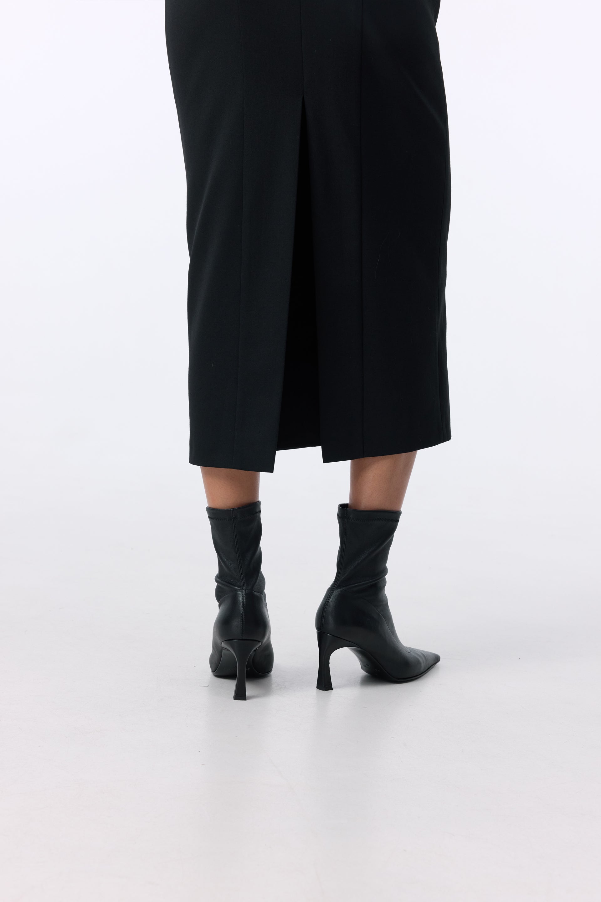 Ботильйони Ashen