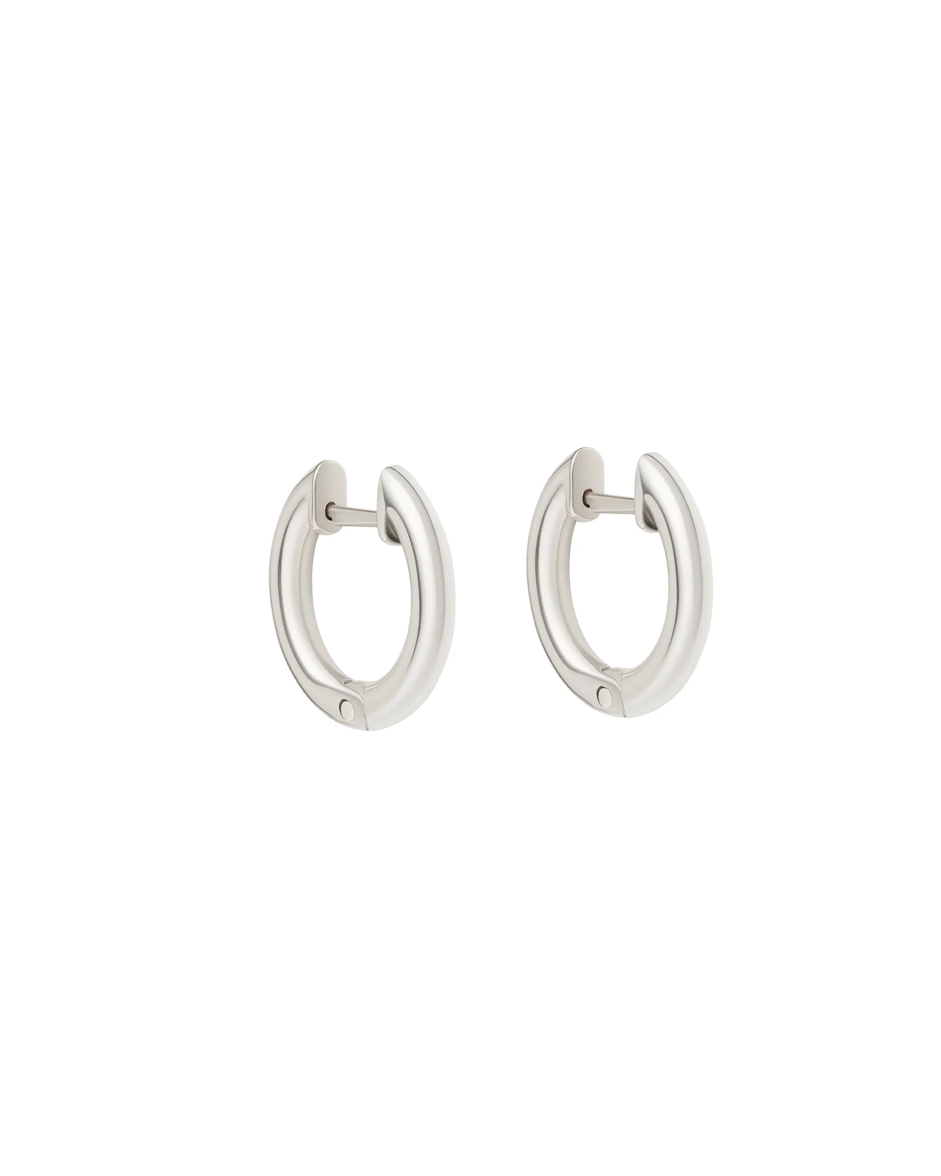 K18s Basic Hoops S earrings made of 925° silver / weight 3.90 g / diameter 16.5 mm