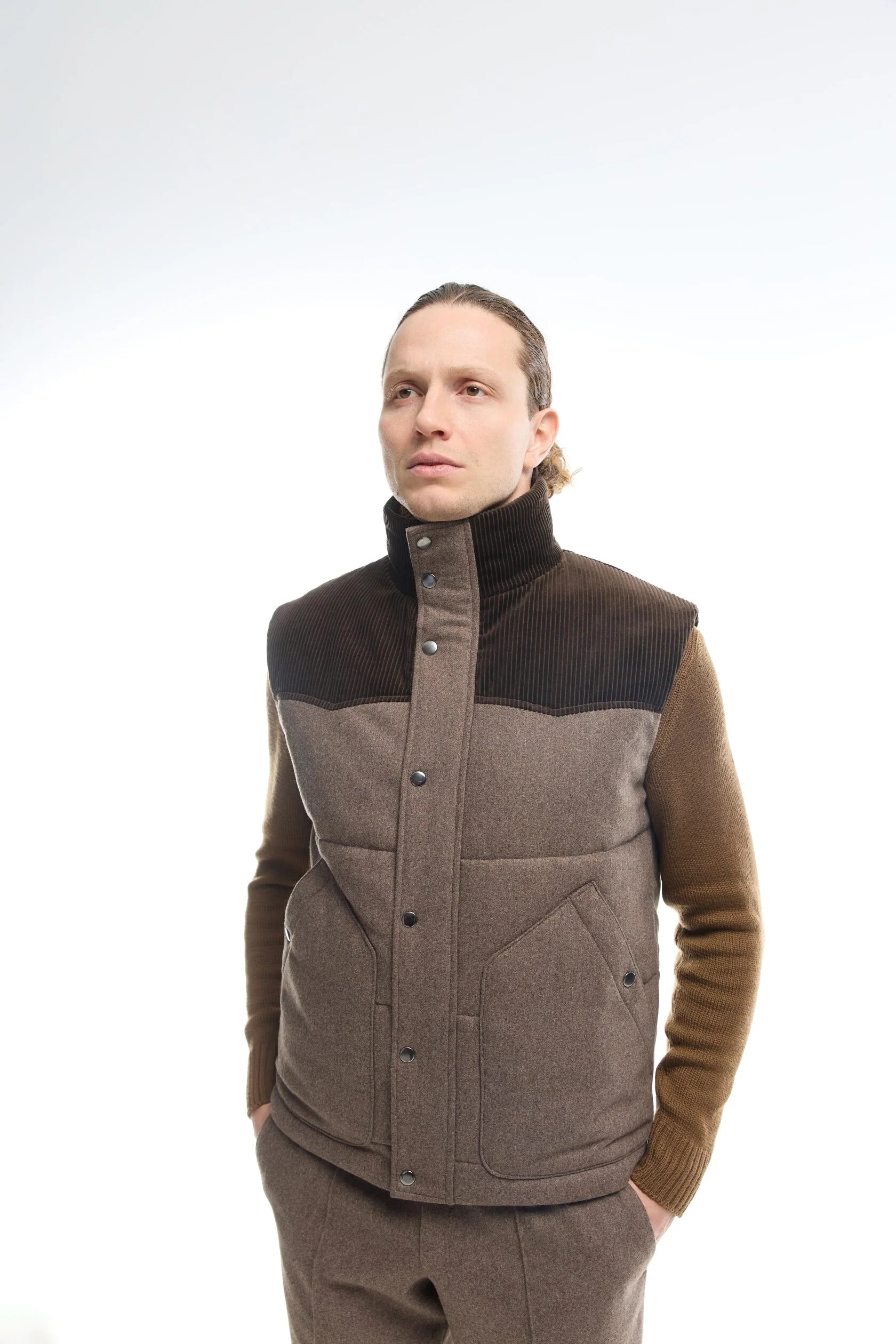 Wool vest with corduroy inserts (brown)