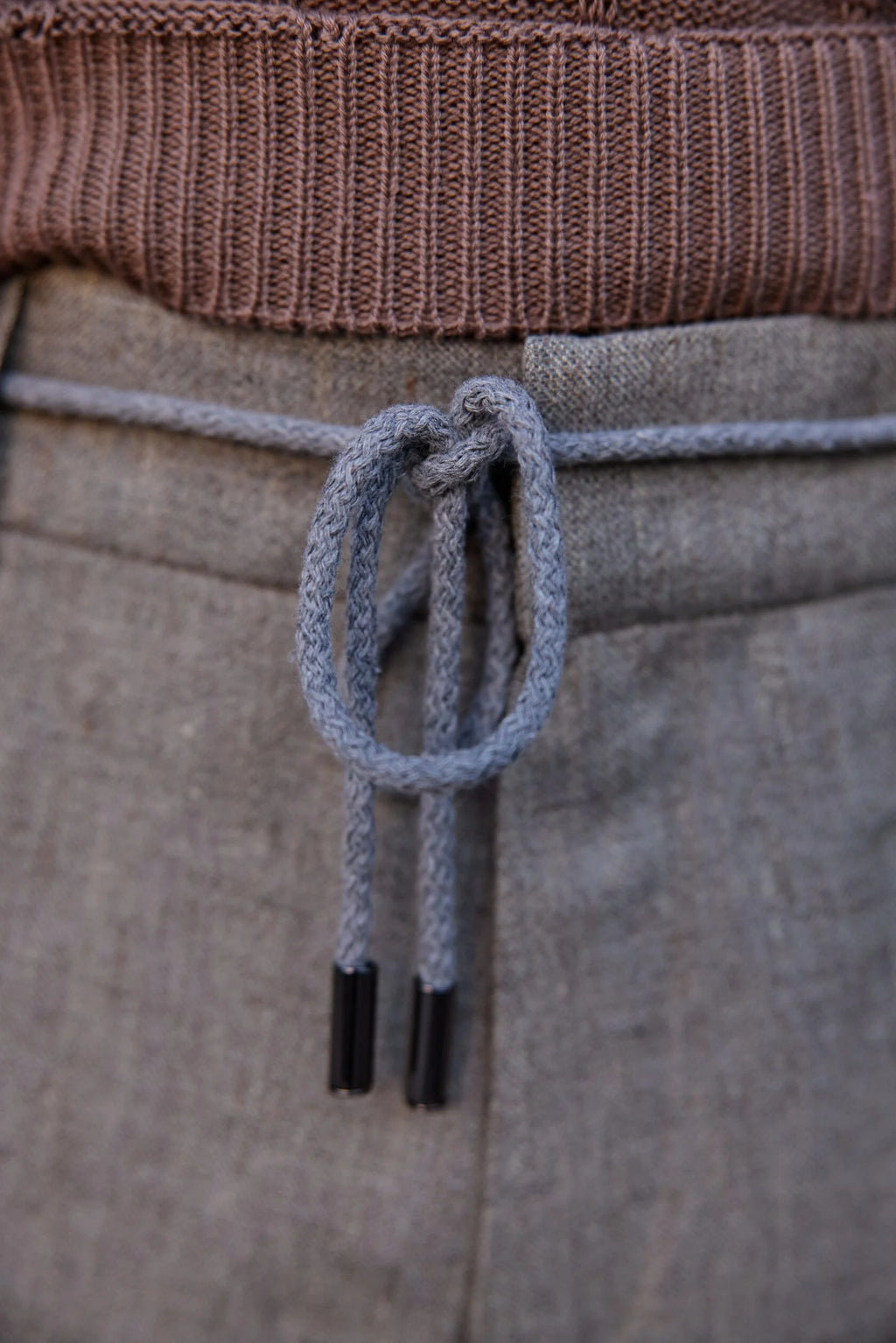 Костюм лляний (сіро-бежевий)