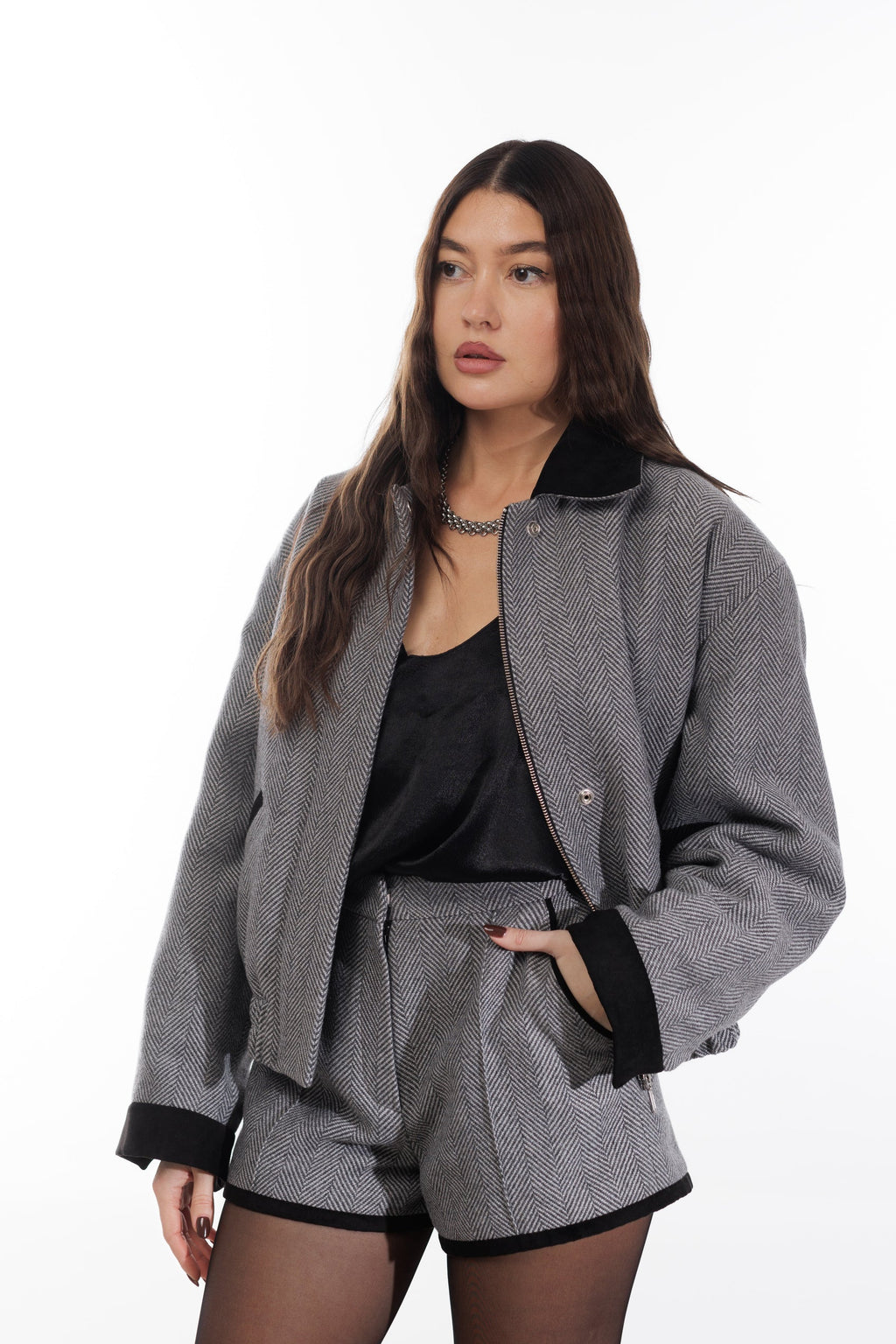 ВОВНЯНІ ШОРТИ