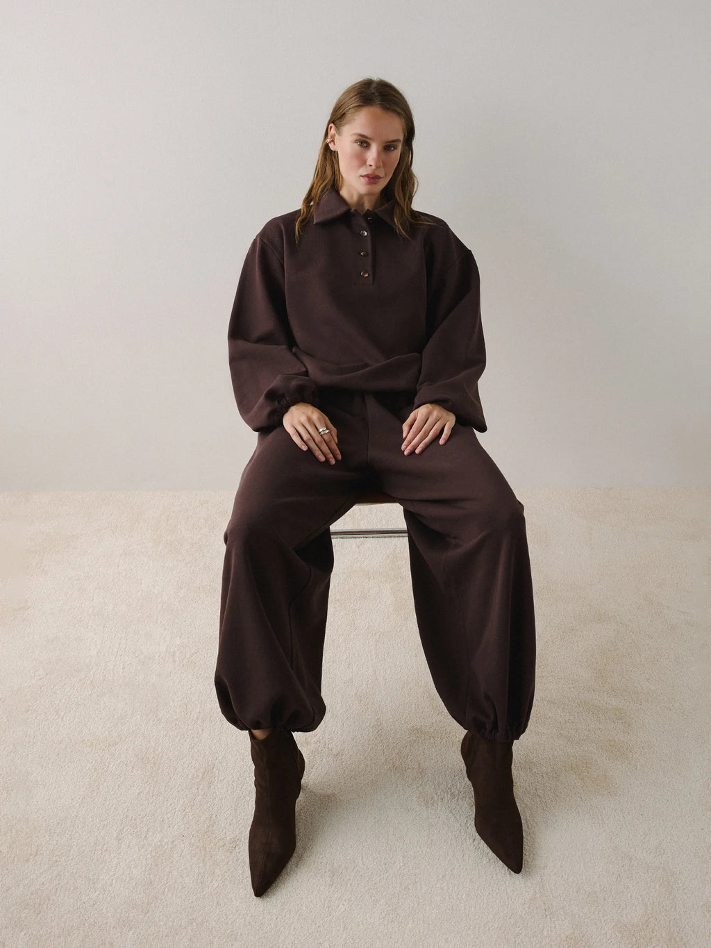 Basic elasticated trousers
