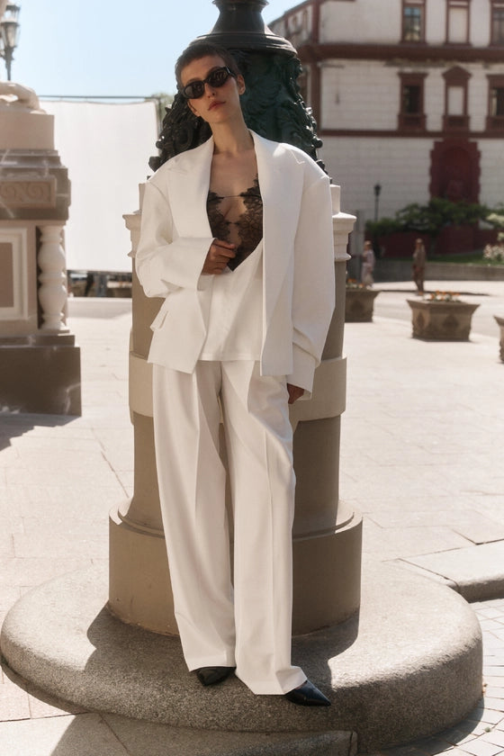 Cotton jacket with gathered sleeves