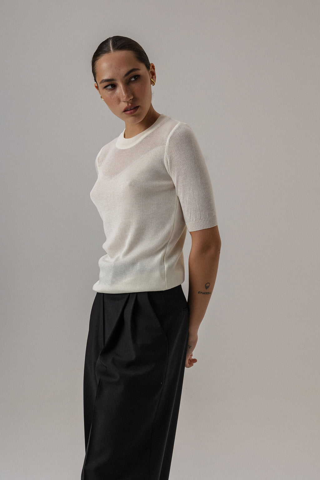ВʼЯЗАНA ФУТБОЛКА CLASSIC KNIT V - фото 2