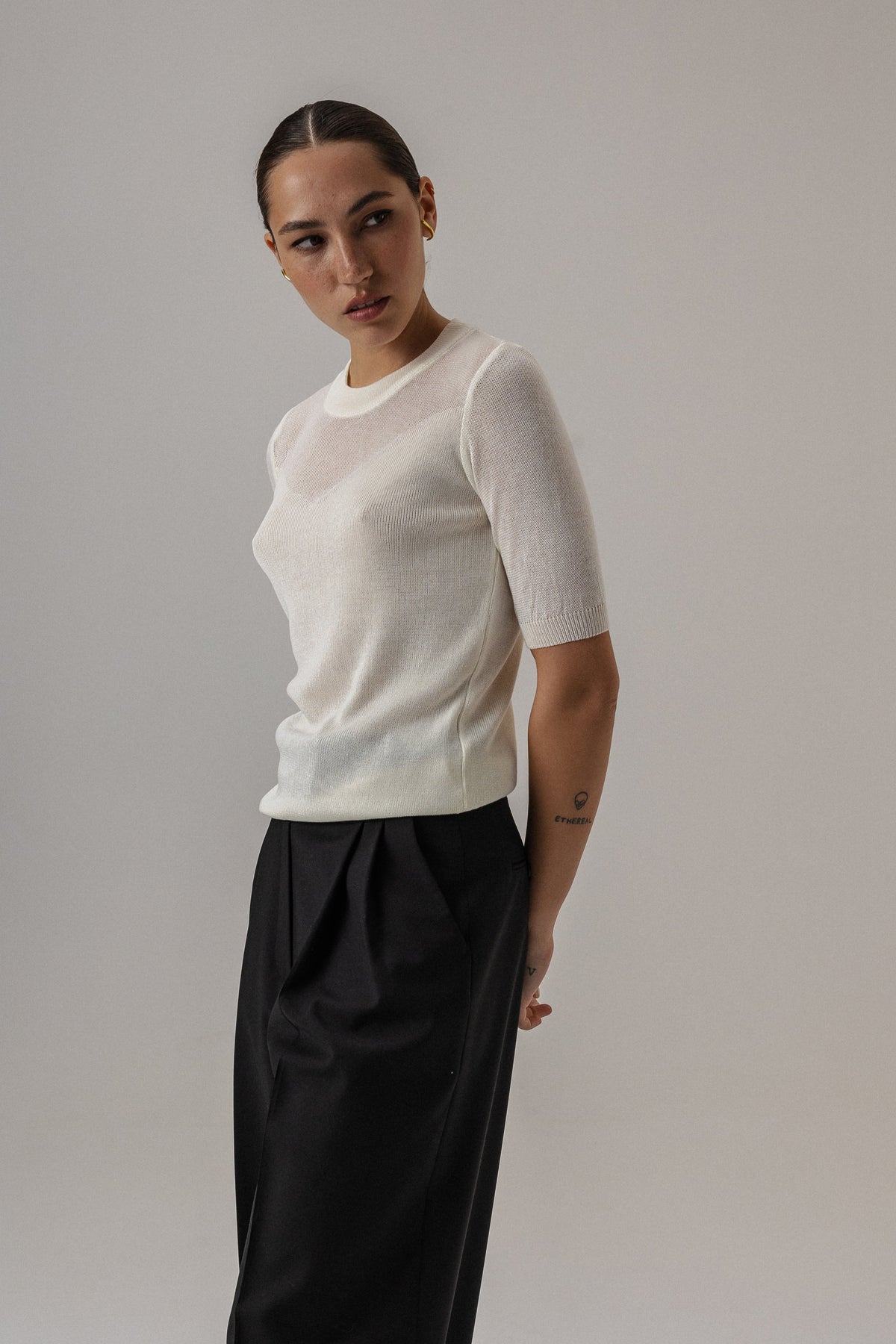 ВʼЯЗАНA ФУТБОЛКА CLASSIC KNIT V - фото 2