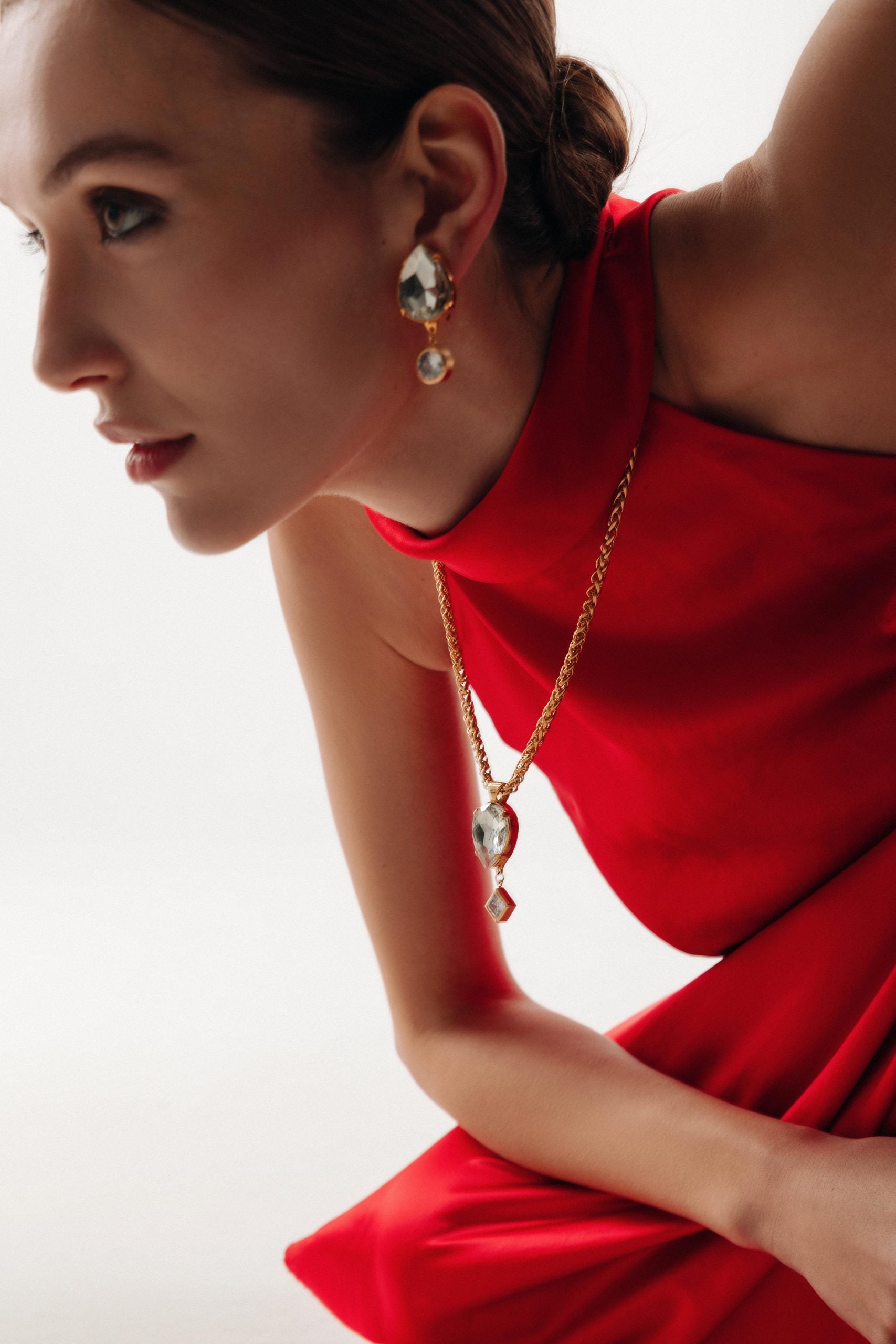 “RADIANCE” CLIP EARRINGS