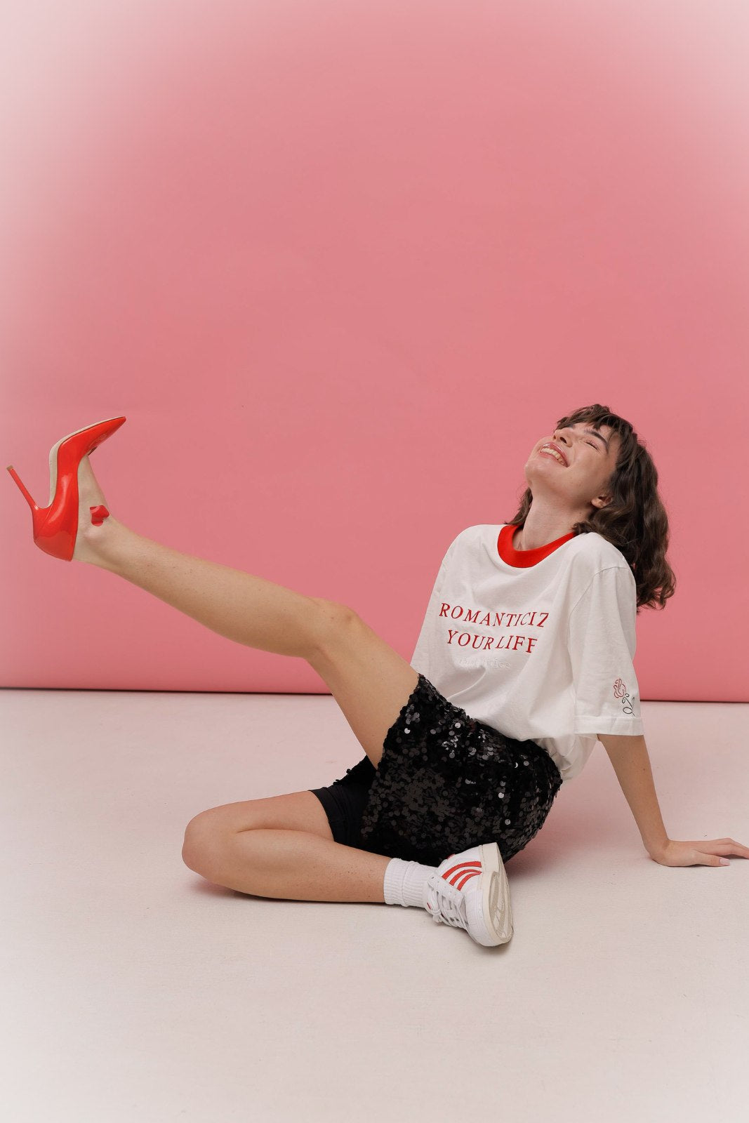 Oversize T-shirt "Romanticize"