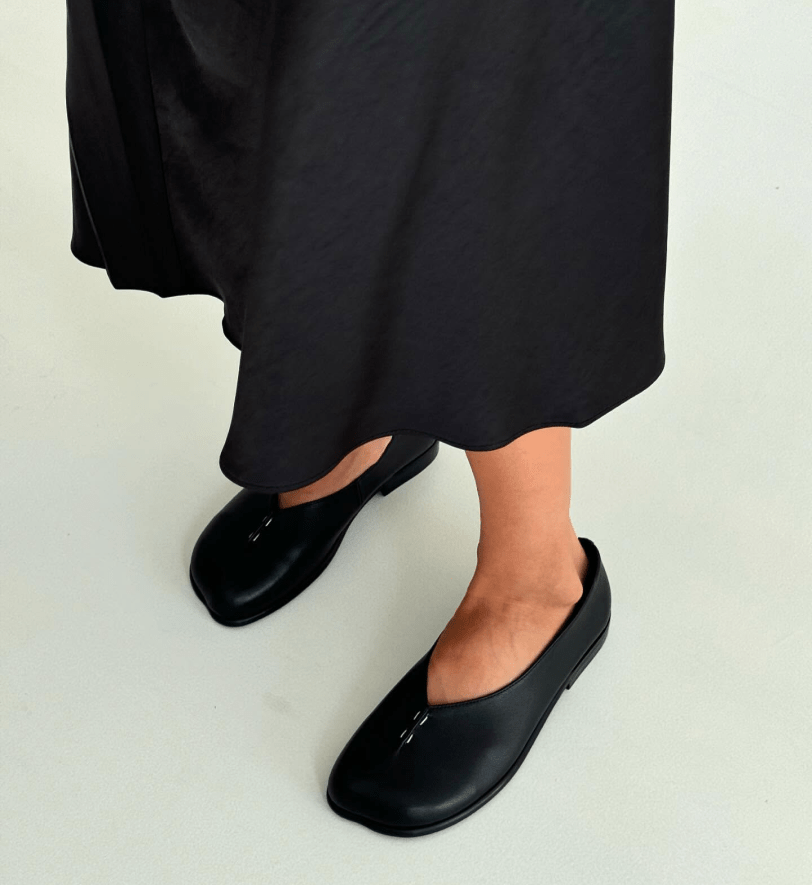 Балетки R ONE анатомічної форми з натуральної чорної шкіри