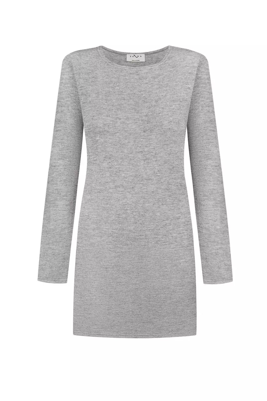 Сіра базова сукня Basic Grey з довгим рукавом