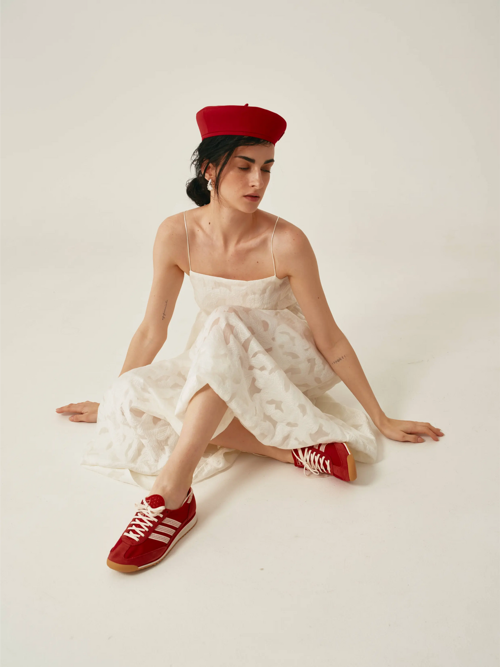 Берет HOOPS basic cotton red