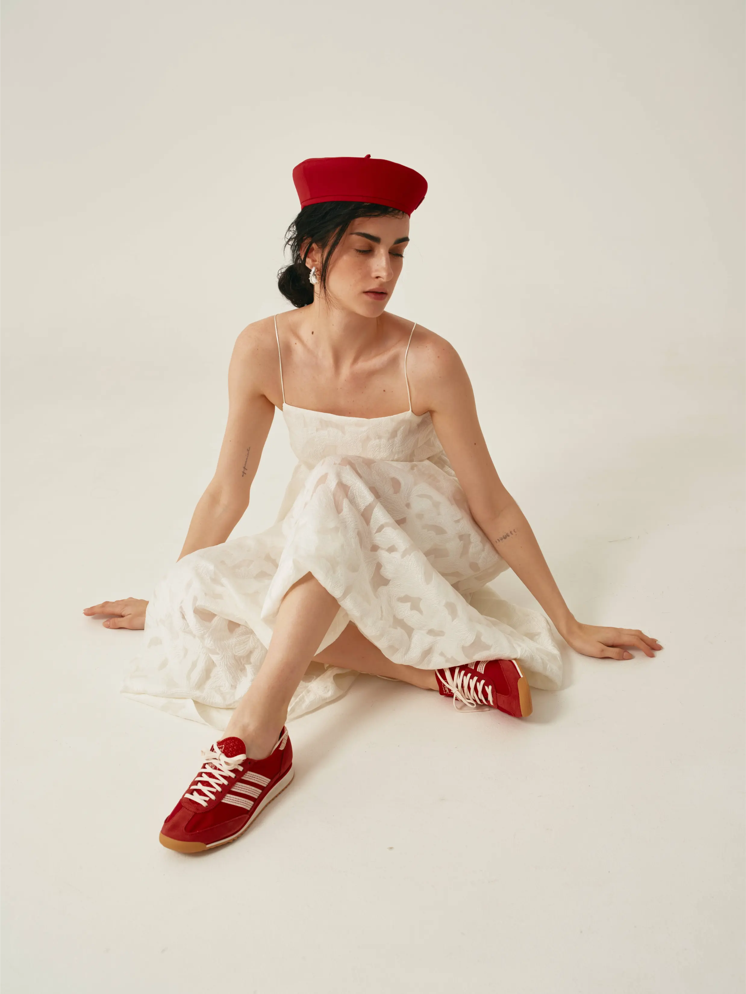 Берет HOOPS basic cotton red