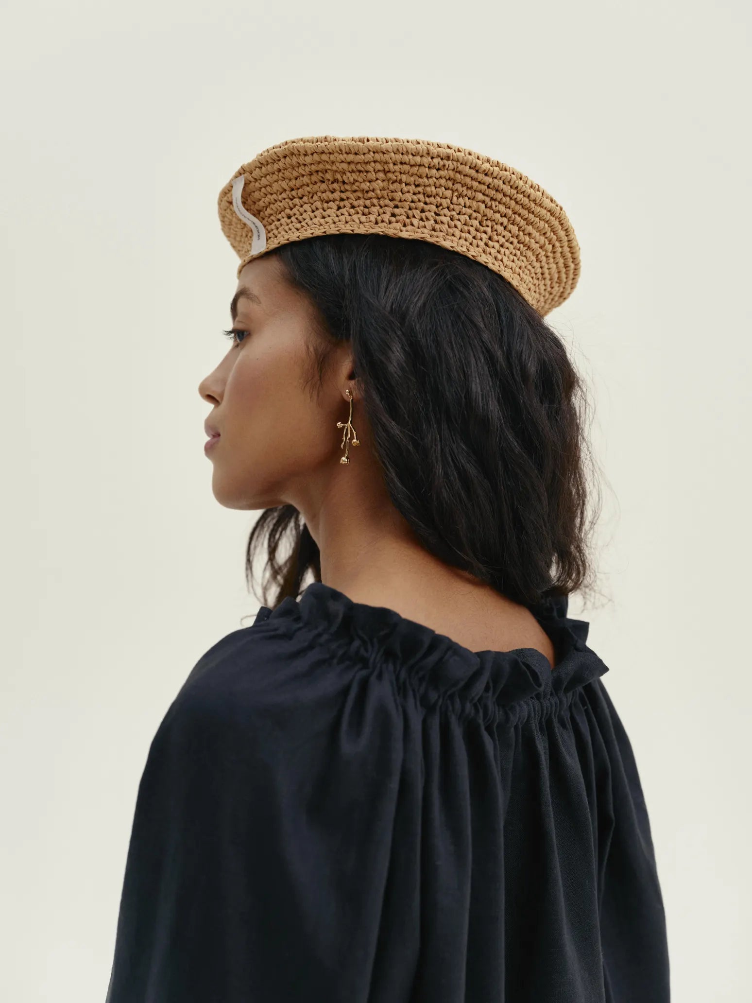 Берет Raffia
