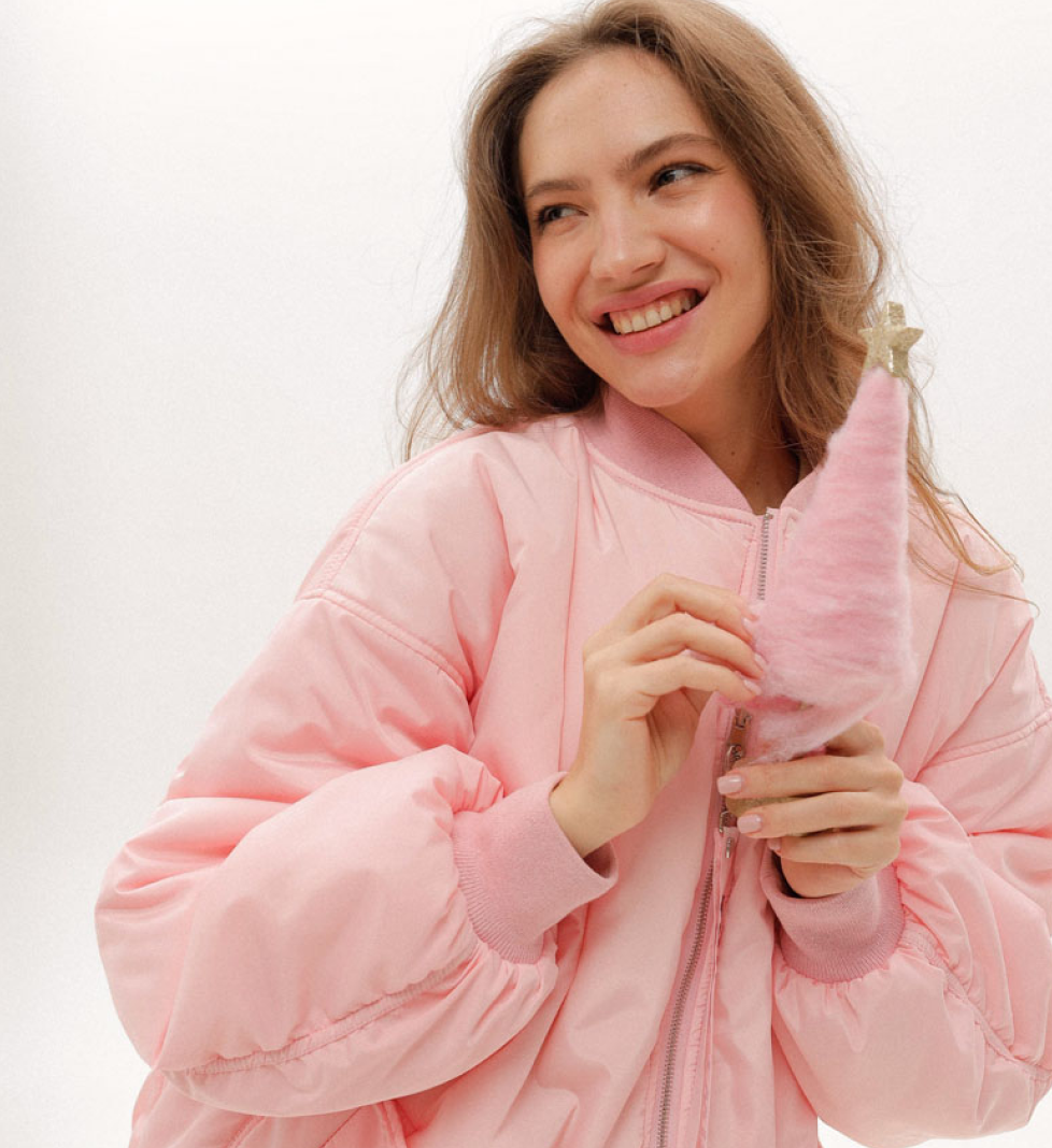 Бомбер двосторонній THINK TWICE pink milk