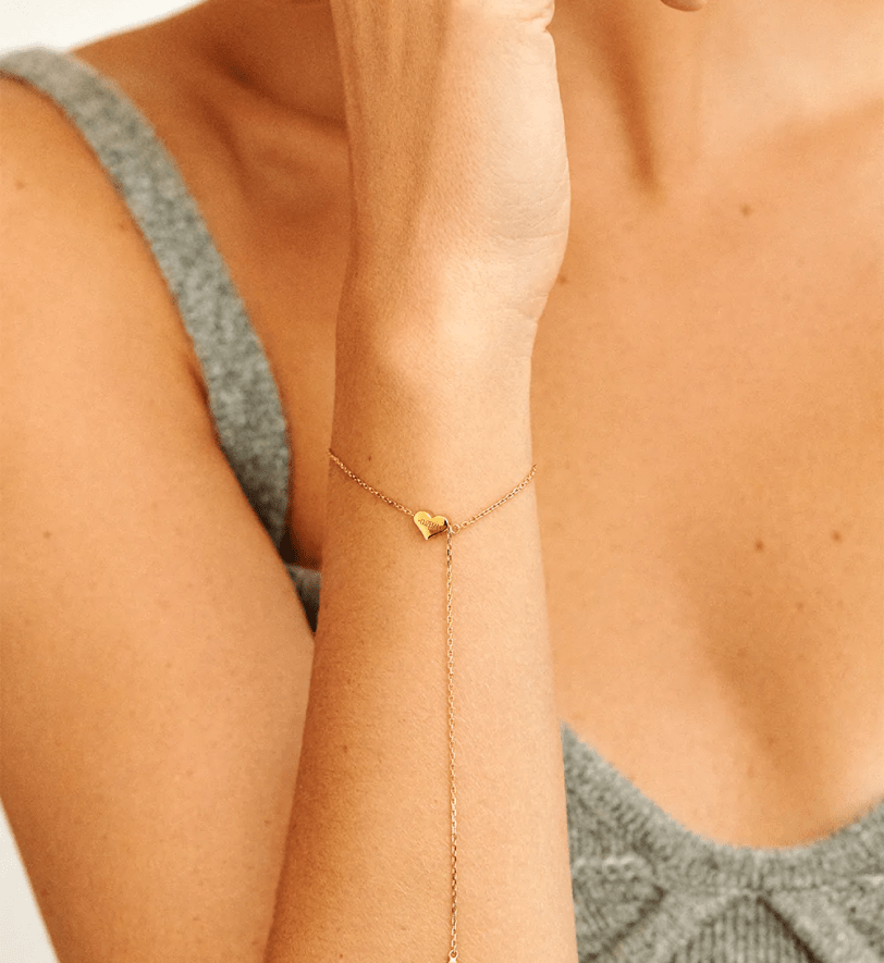 Transformer bracelet, heart on a chain