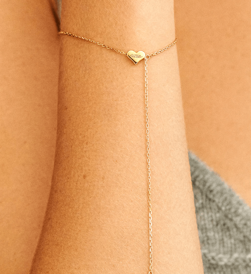 Transformer bracelet, heart on a chain