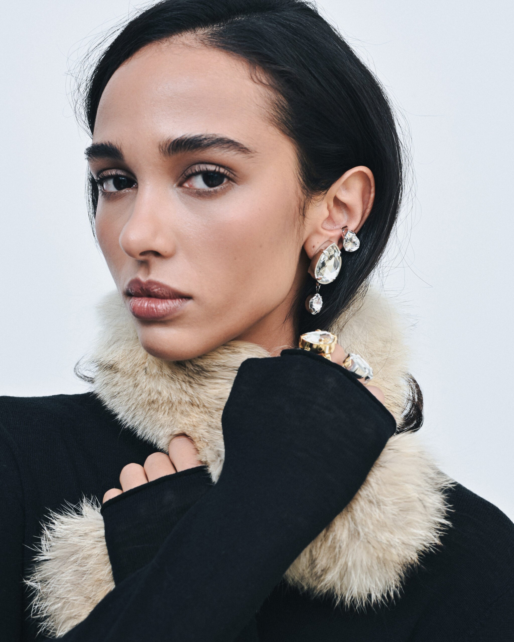 "RADIANCE" CLIP EARRINGS - фото 1