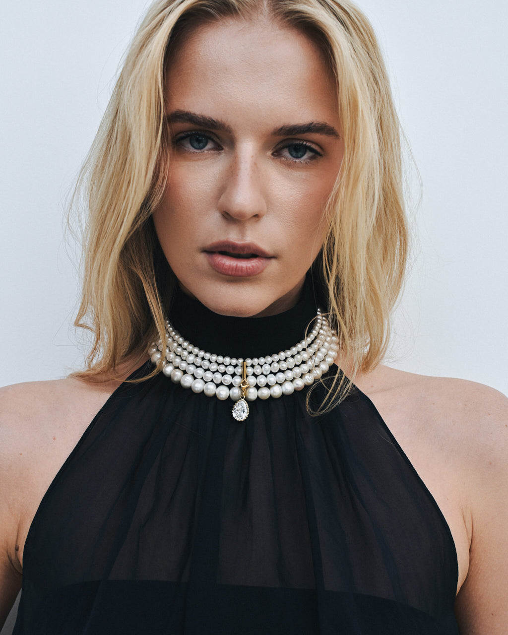 "PARIS" NATURAL PEARLS CHOKER WITH DROP PENDANT - фото 1