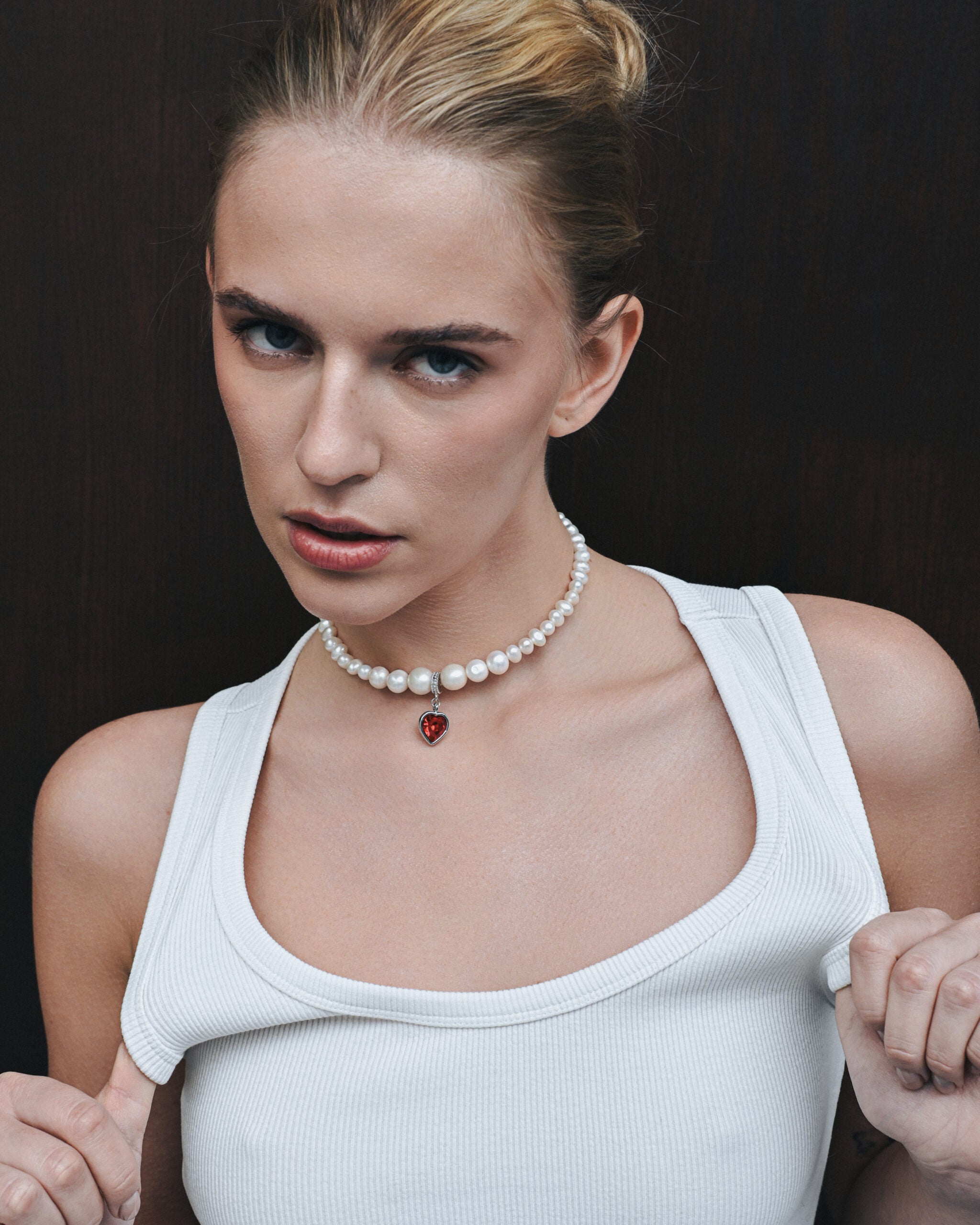 PEARLS CHOKER WITH HEART - фото 13
