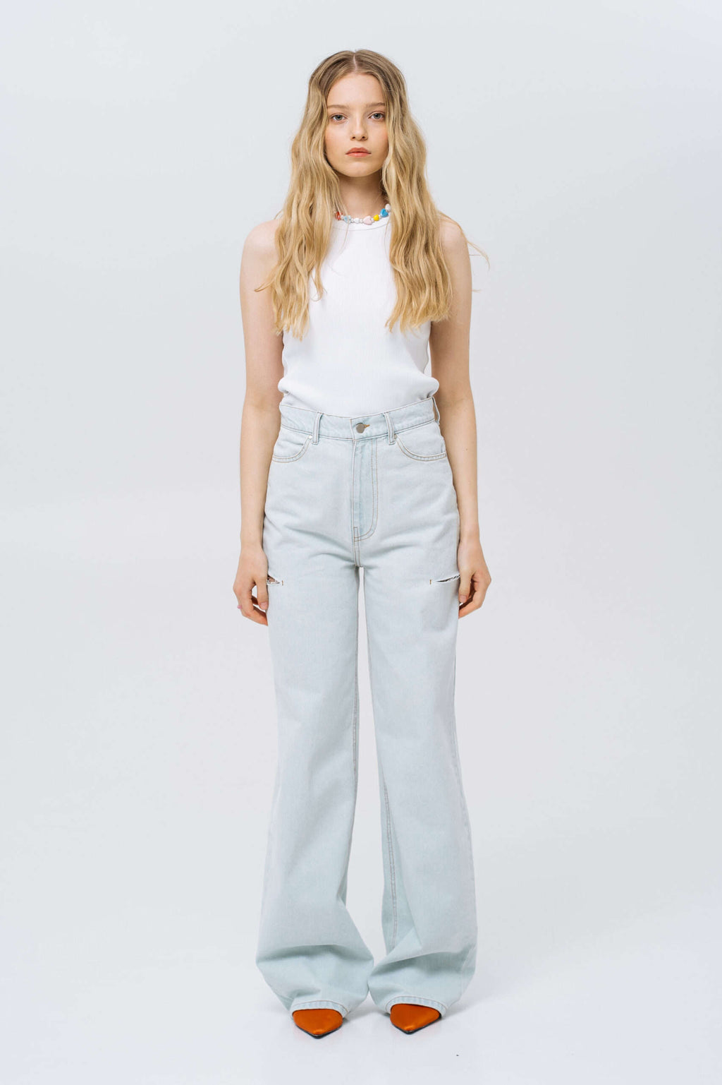 Light Blue Jeans with rips - фото 1