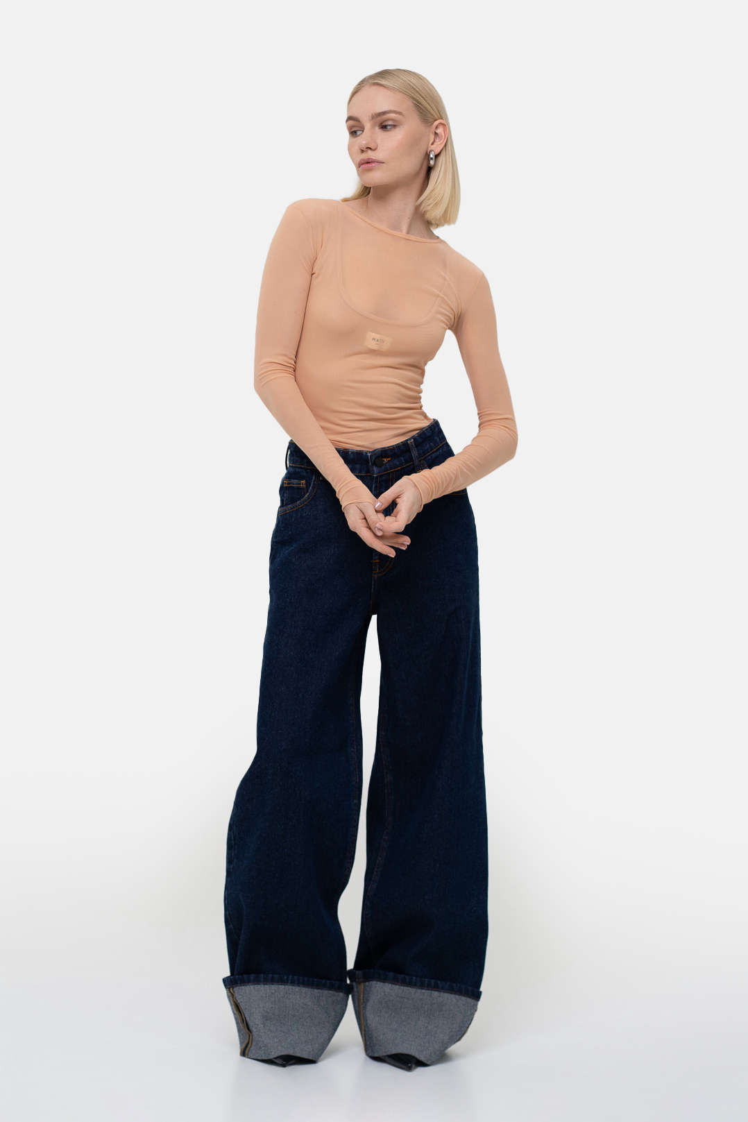 Roll-Up Jeans - фото 4