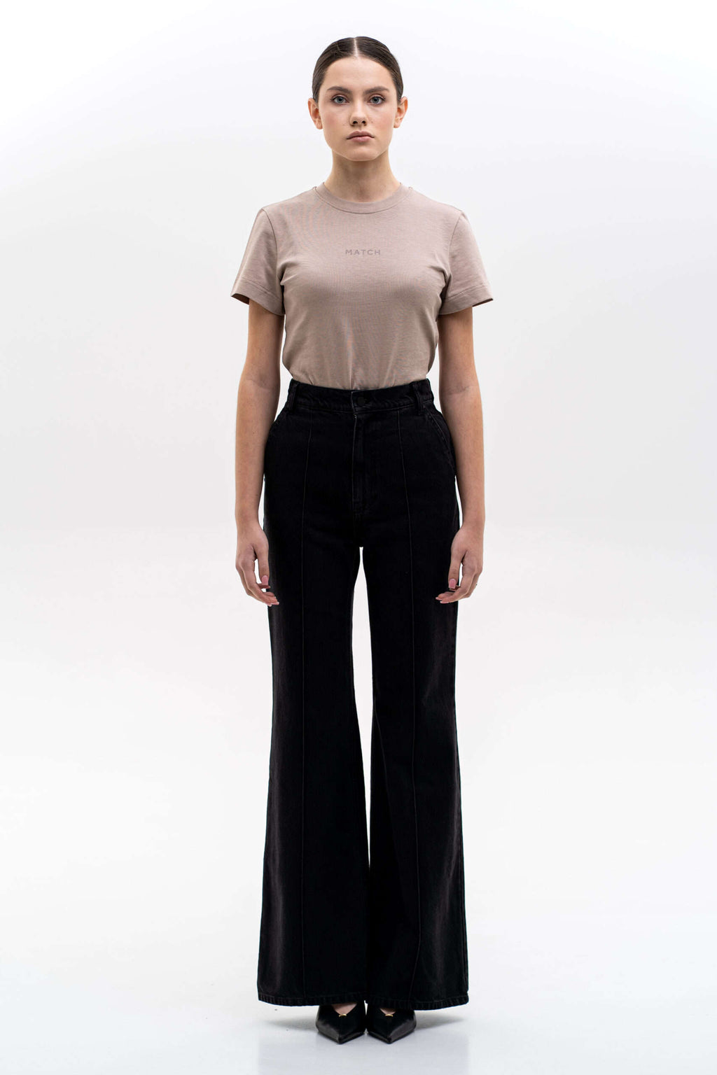 Black Flared Jeans - фото 1
