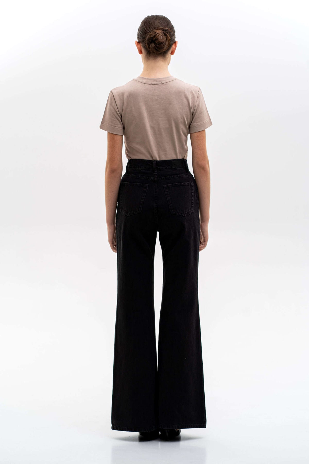 Black Flared Jeans - фото 2