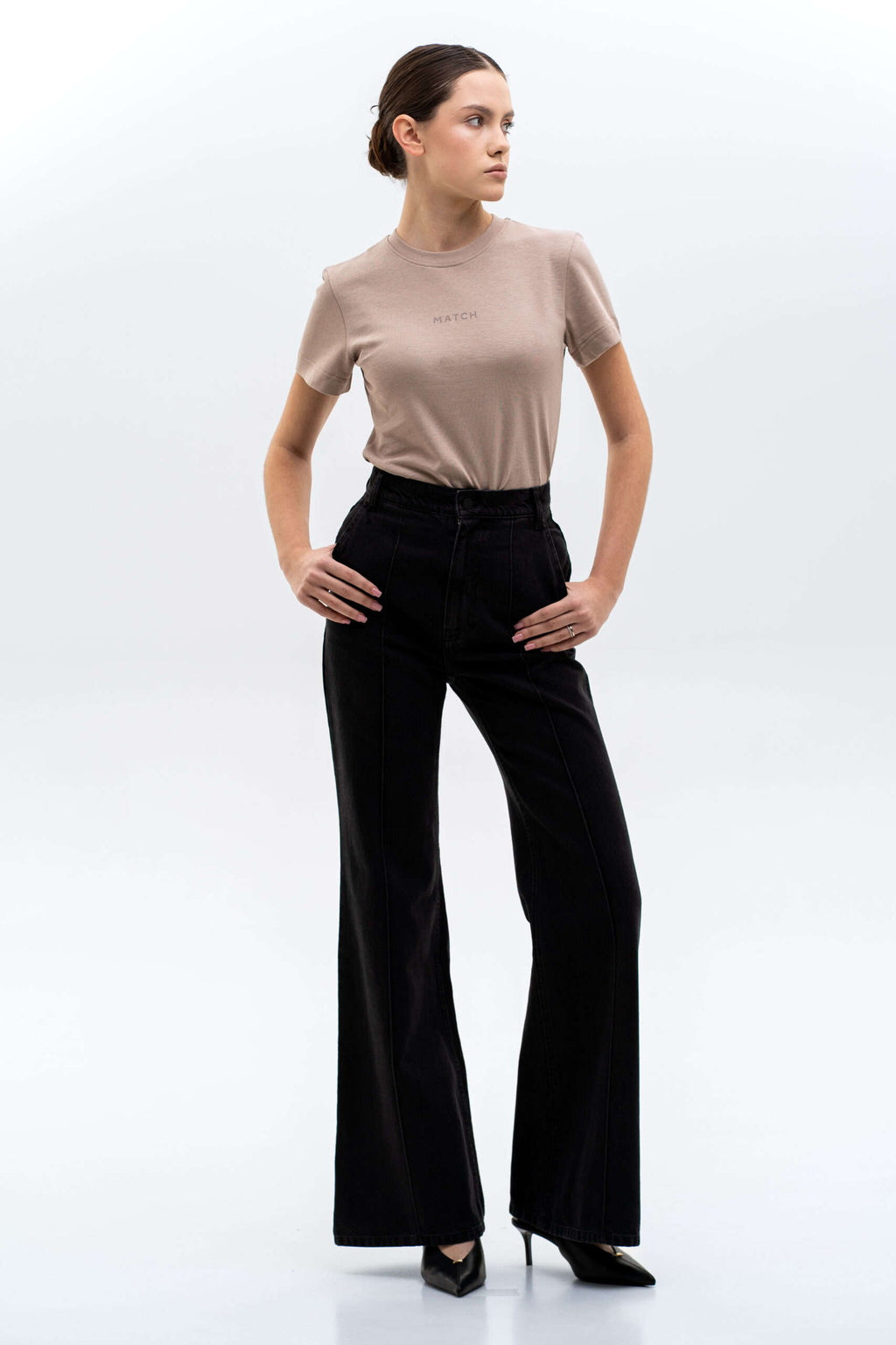 Black Flared Jeans - фото 4