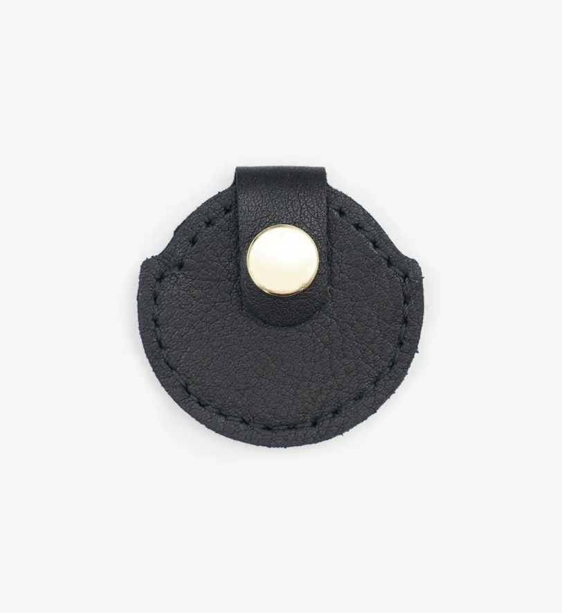 Чохол-тримач для AirTag CHOUCHOU шкіряний для собак "Classy" чорний