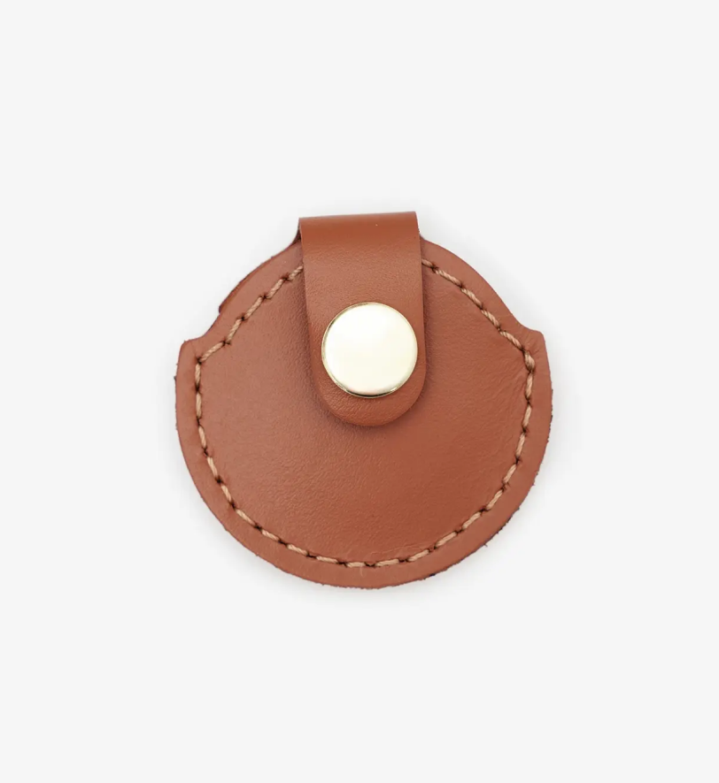 Чохол-тримач для AirTag CHOUCHOU шкіряний для собак "Classy" рудий