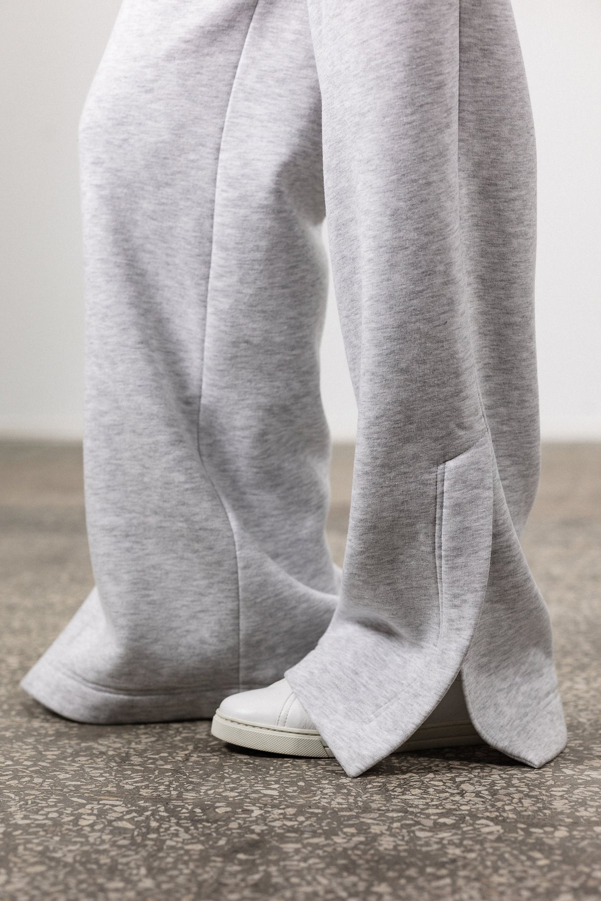 Спортивні штани зі шлицею - фото 8