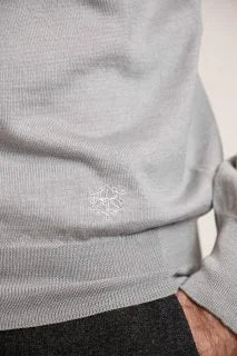 Long sleeve zip-up polo shirt