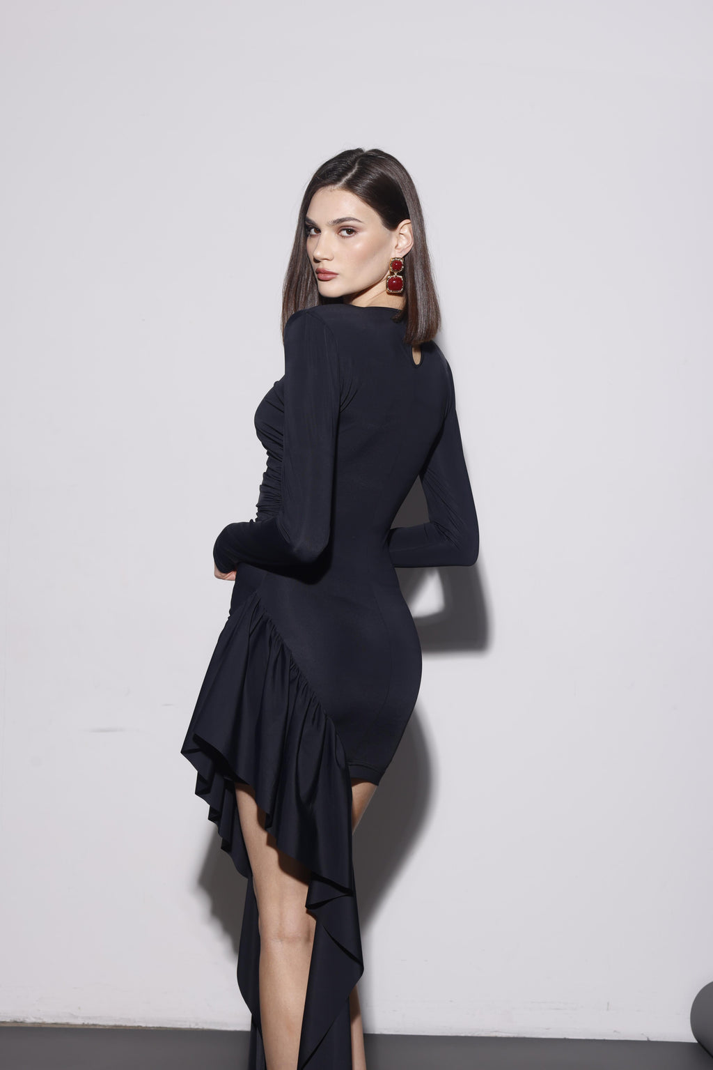 STRETCH SLEEVES MINI DRESS WITH DRAPED DETAIL