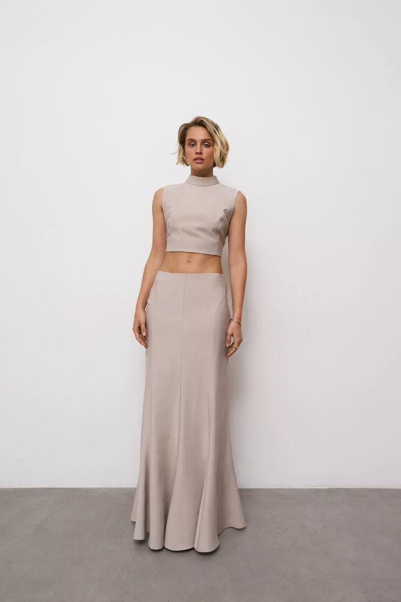 Godet skirt suit