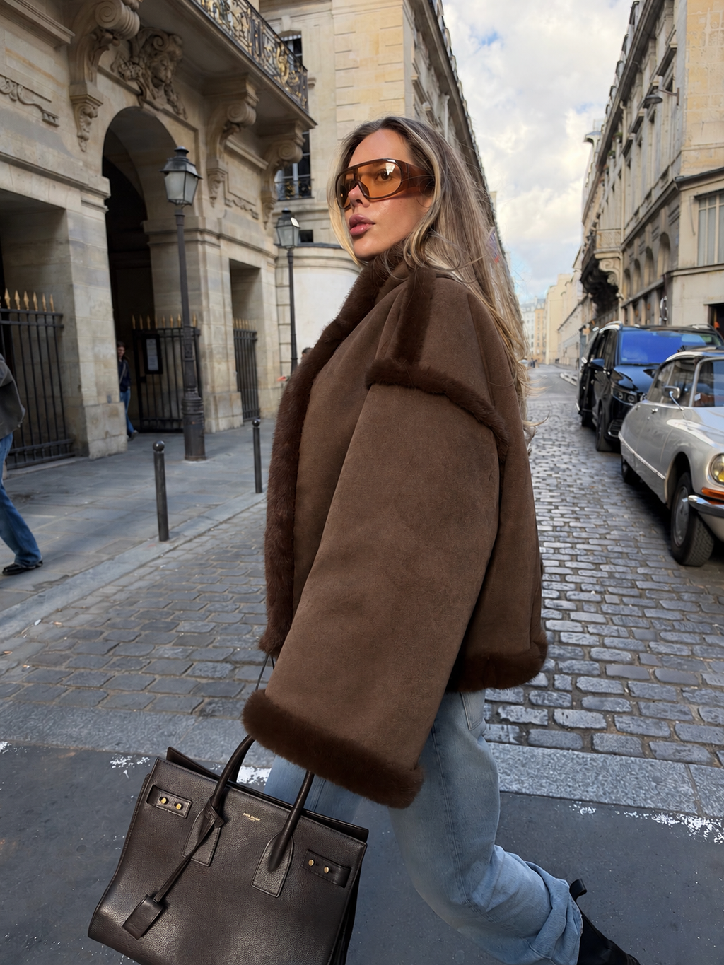 Faux Fur Bomber Jacket - фото 2