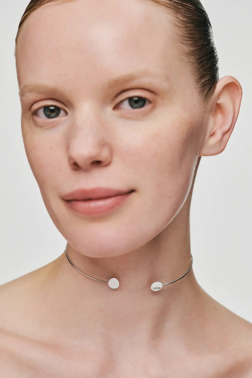 Choker, clubs