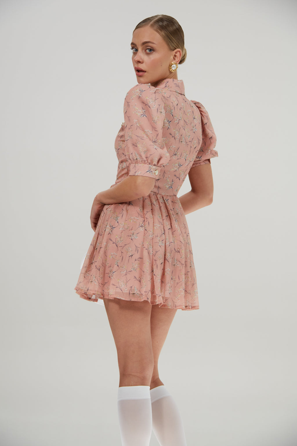 РОЖЕВА ШИФОНОВА КОРОТКА СУКНЯ З БІЛИМ МЕРЕЖИВОМ