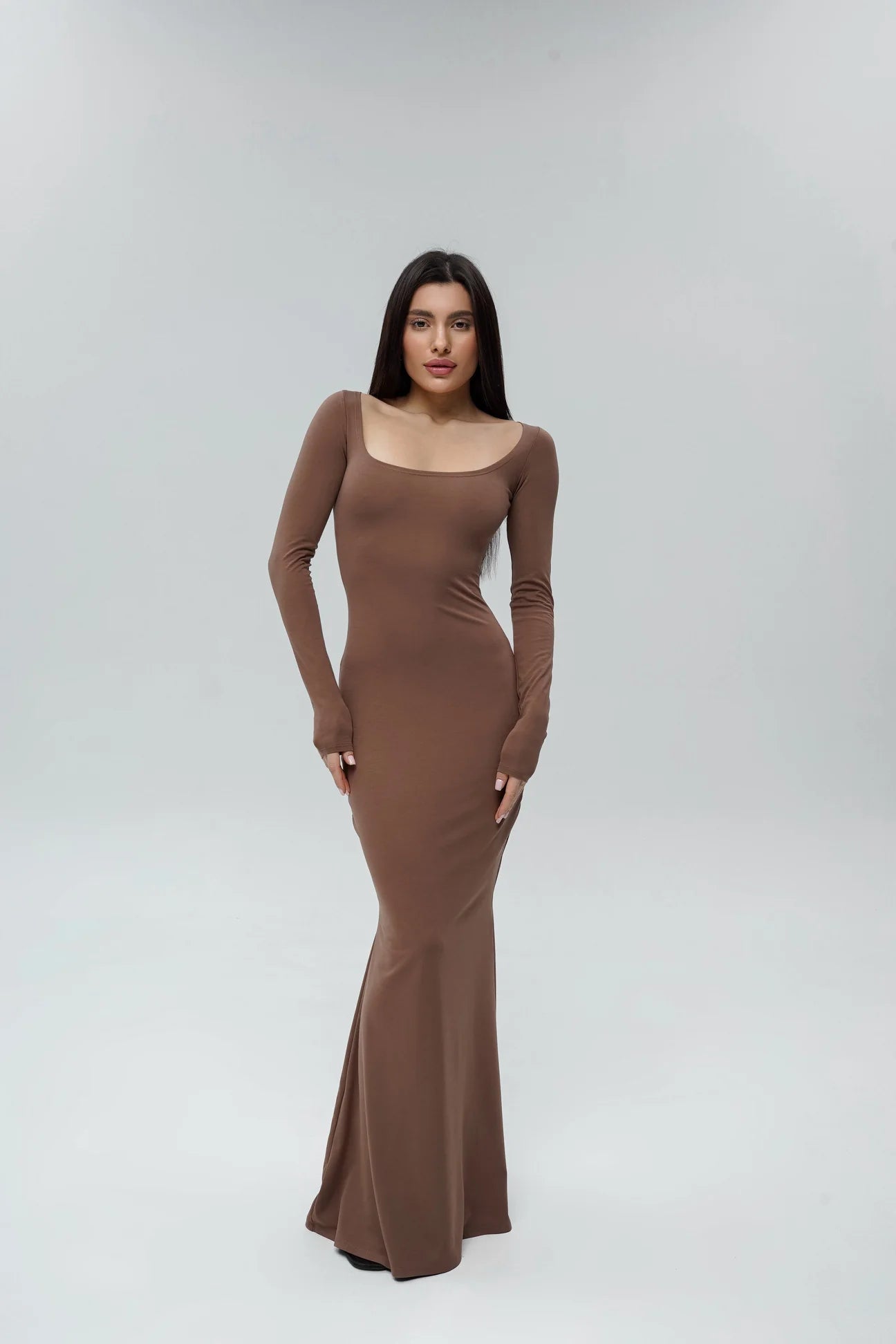 Максі-сукня Basic Elegance