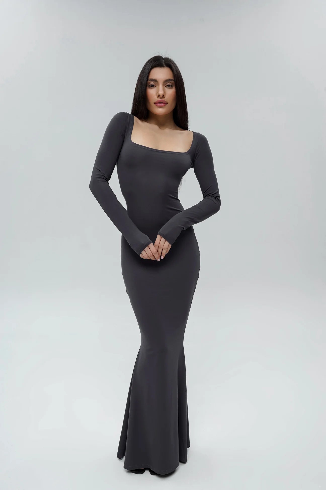 Максі-сукня Basic Elegance