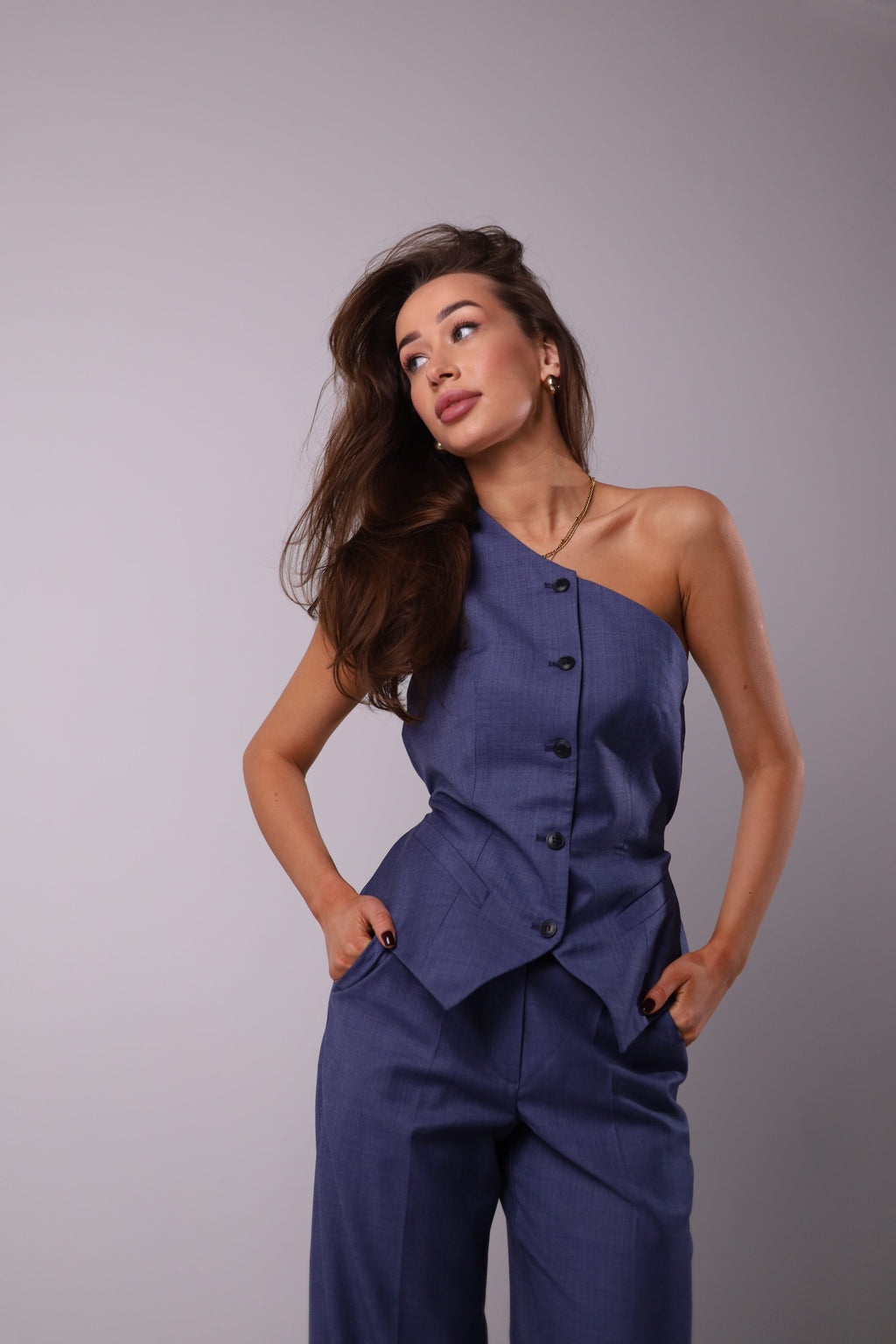 Жилет асиметричний - фото 2