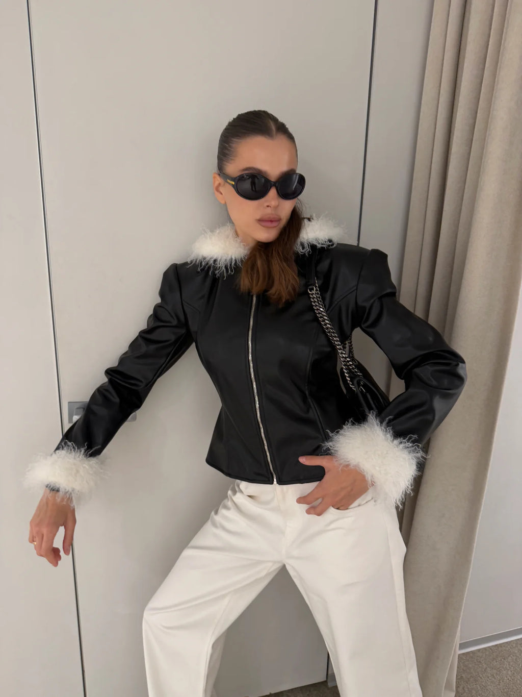 Faux Leather Jacket with Fur - фото 5