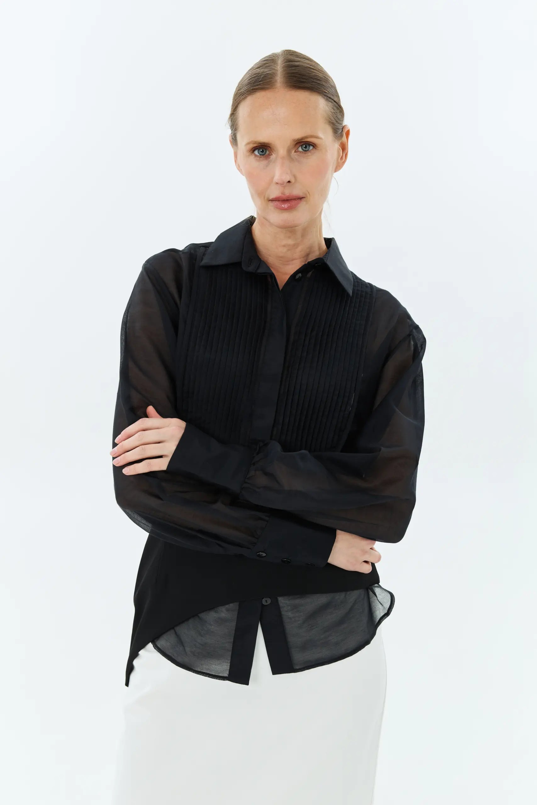 Shirt with a bib front