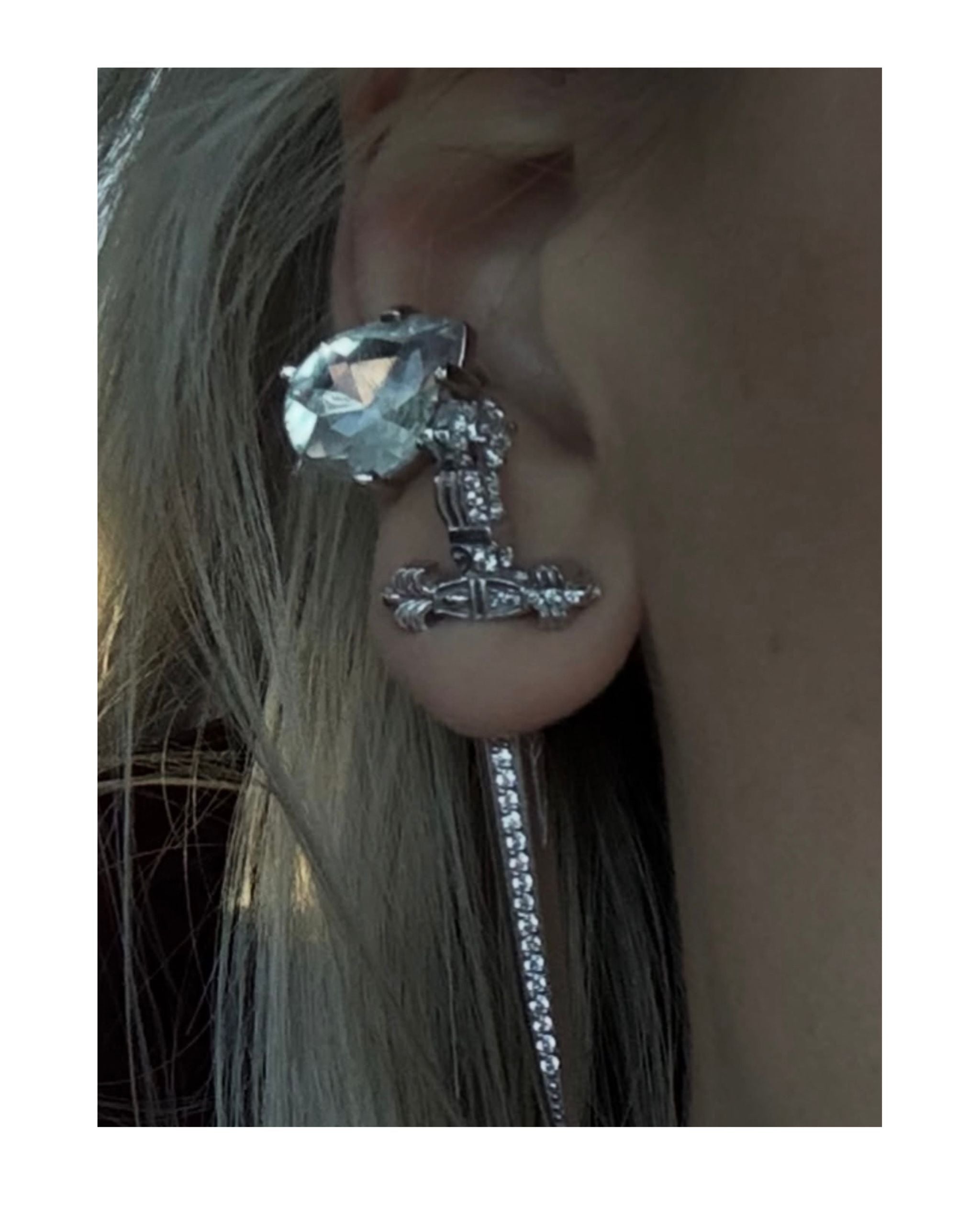 "LOVE BLADE" MONO EARRING - фото 4