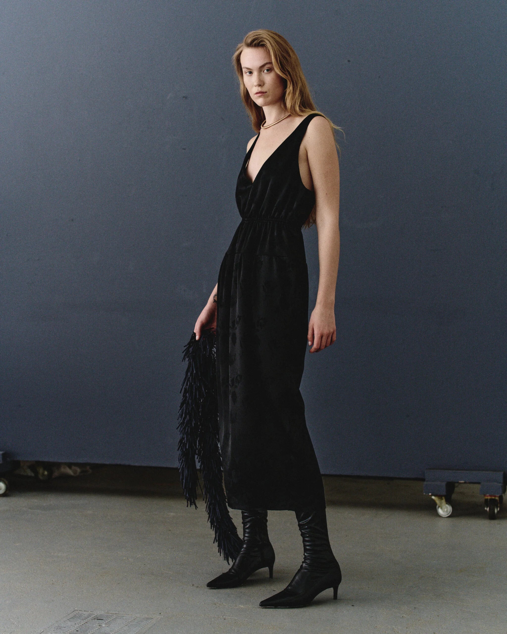 Black viscose dress