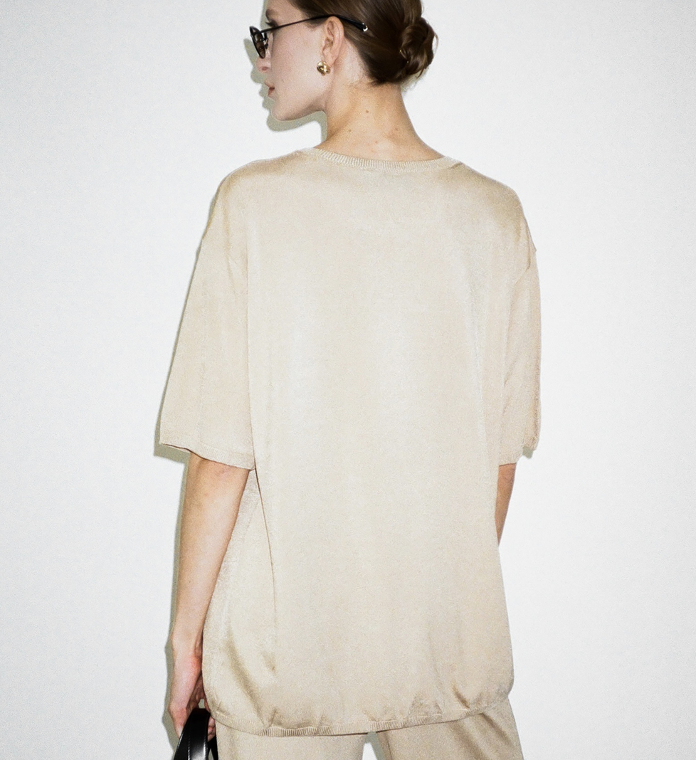 Трикотажна бежева футболка Katerina Kvit з віскози