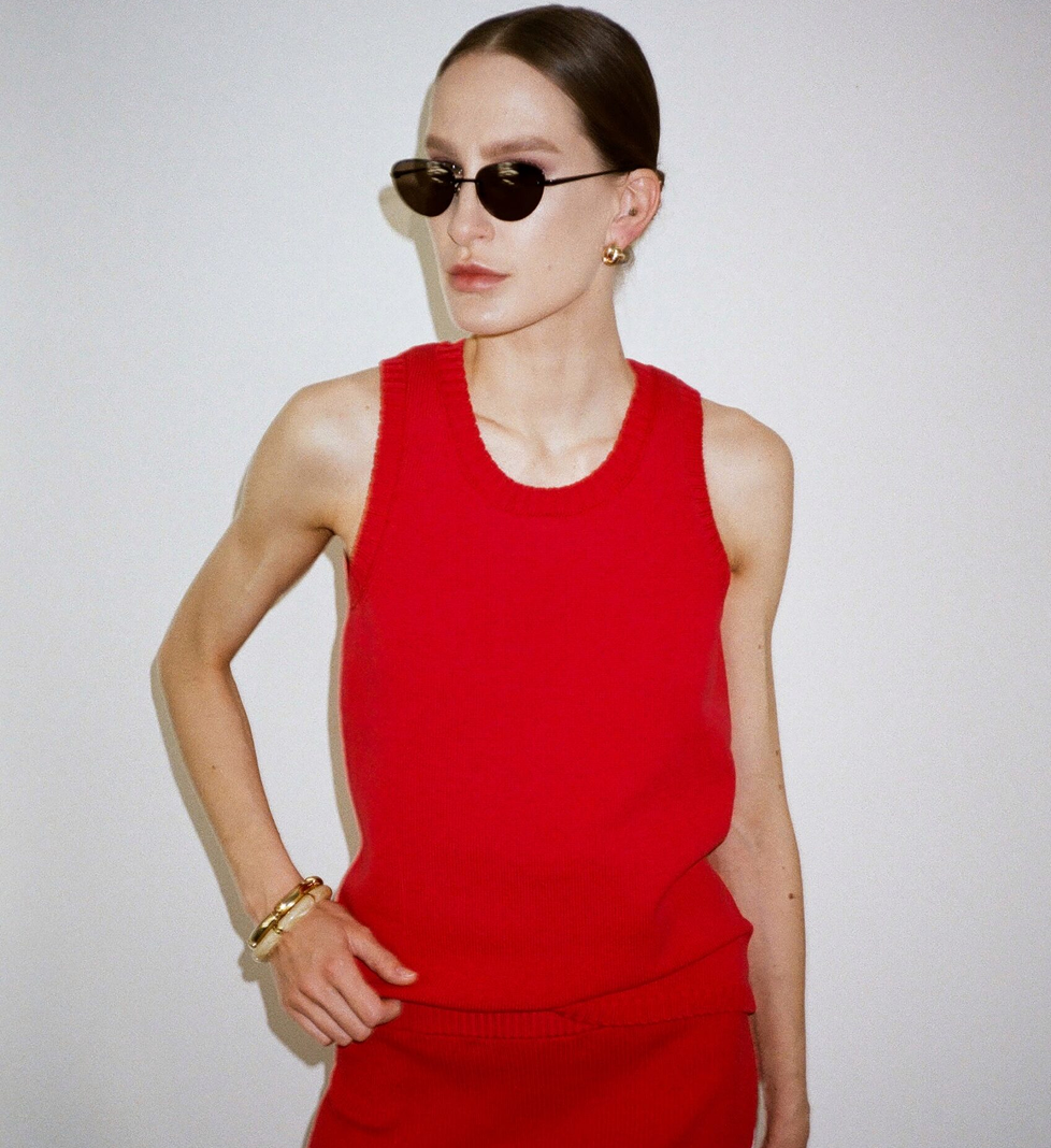 Трикотажна майка Katerina Kvit з бавовни з відкритою спинкою червона