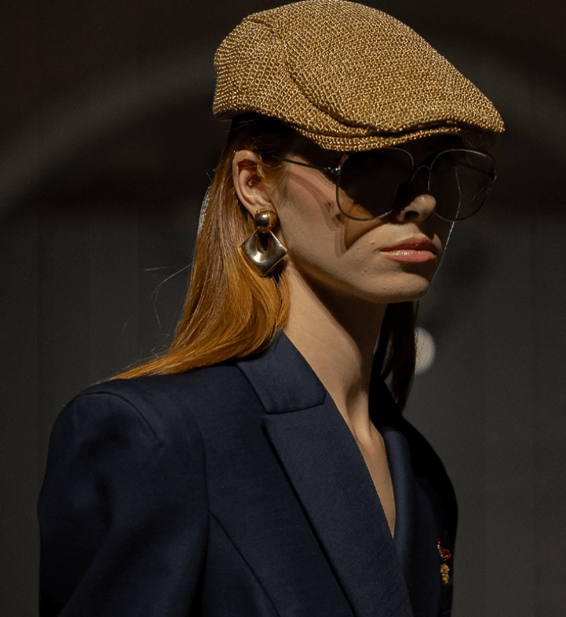 Кепі TONiA в'язане золоте