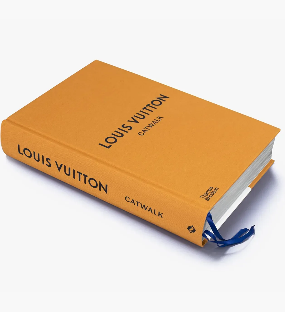 Книга CATWALK Louis Vuitton Thames and Hudson
