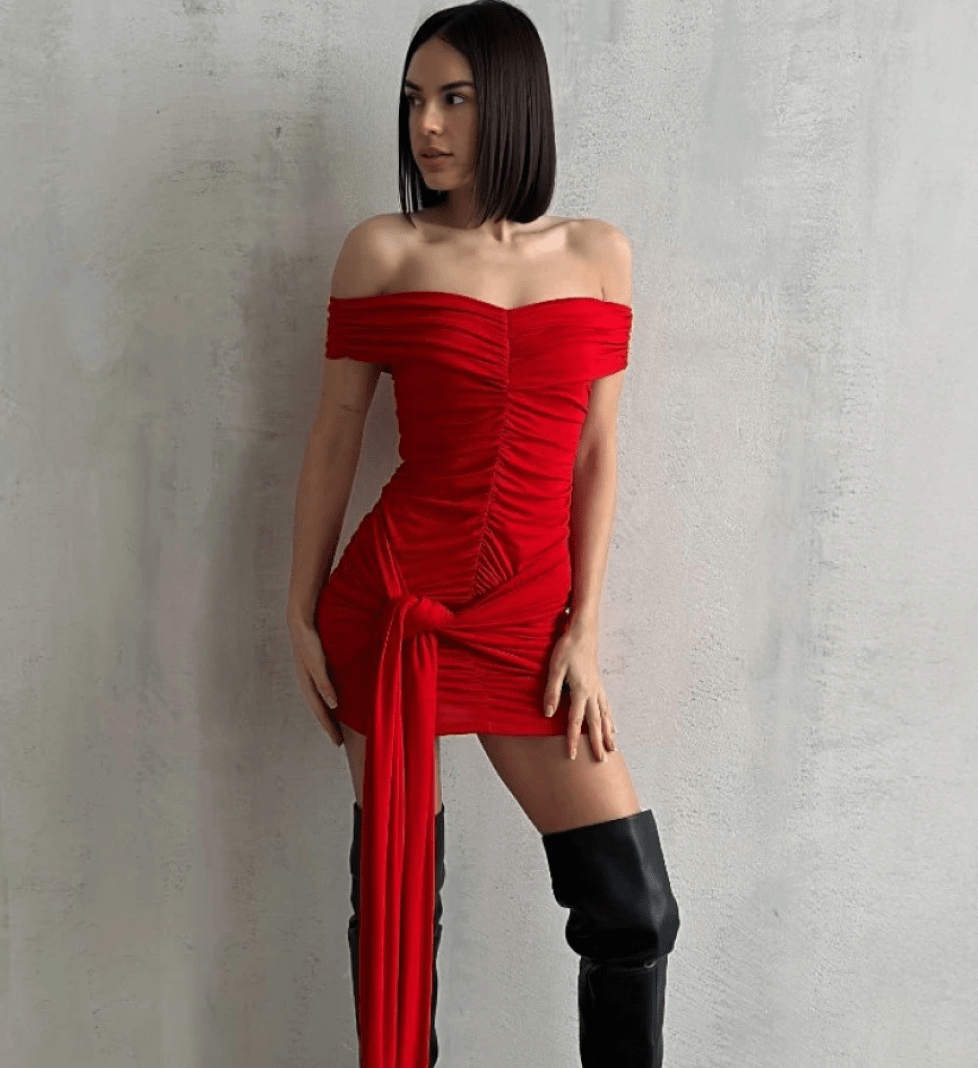 Міні-сукня BLAZH' з драпіруванням та хвостом red