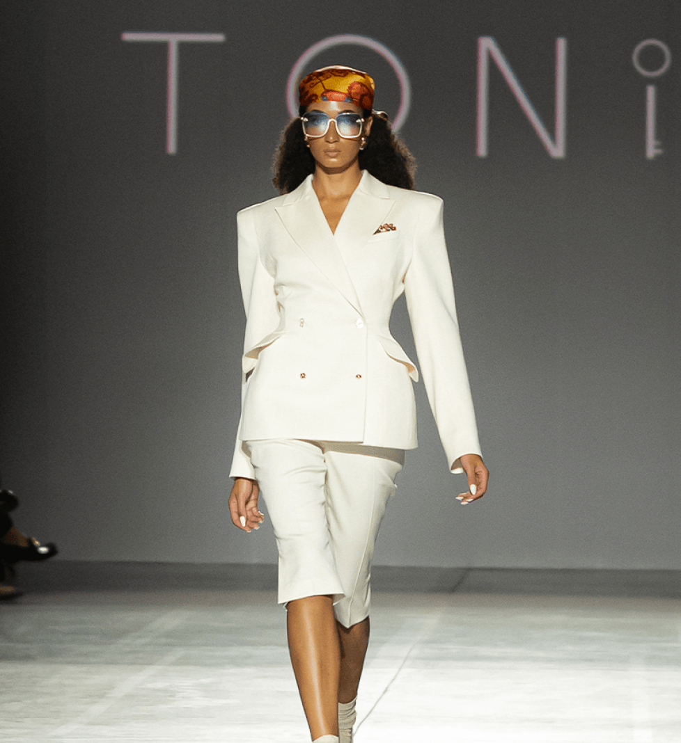 Капрі TONiA NEW LOOK milk